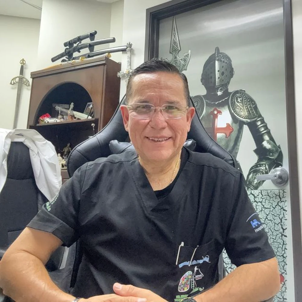 Foto de Dr. Mario Soto Ramos